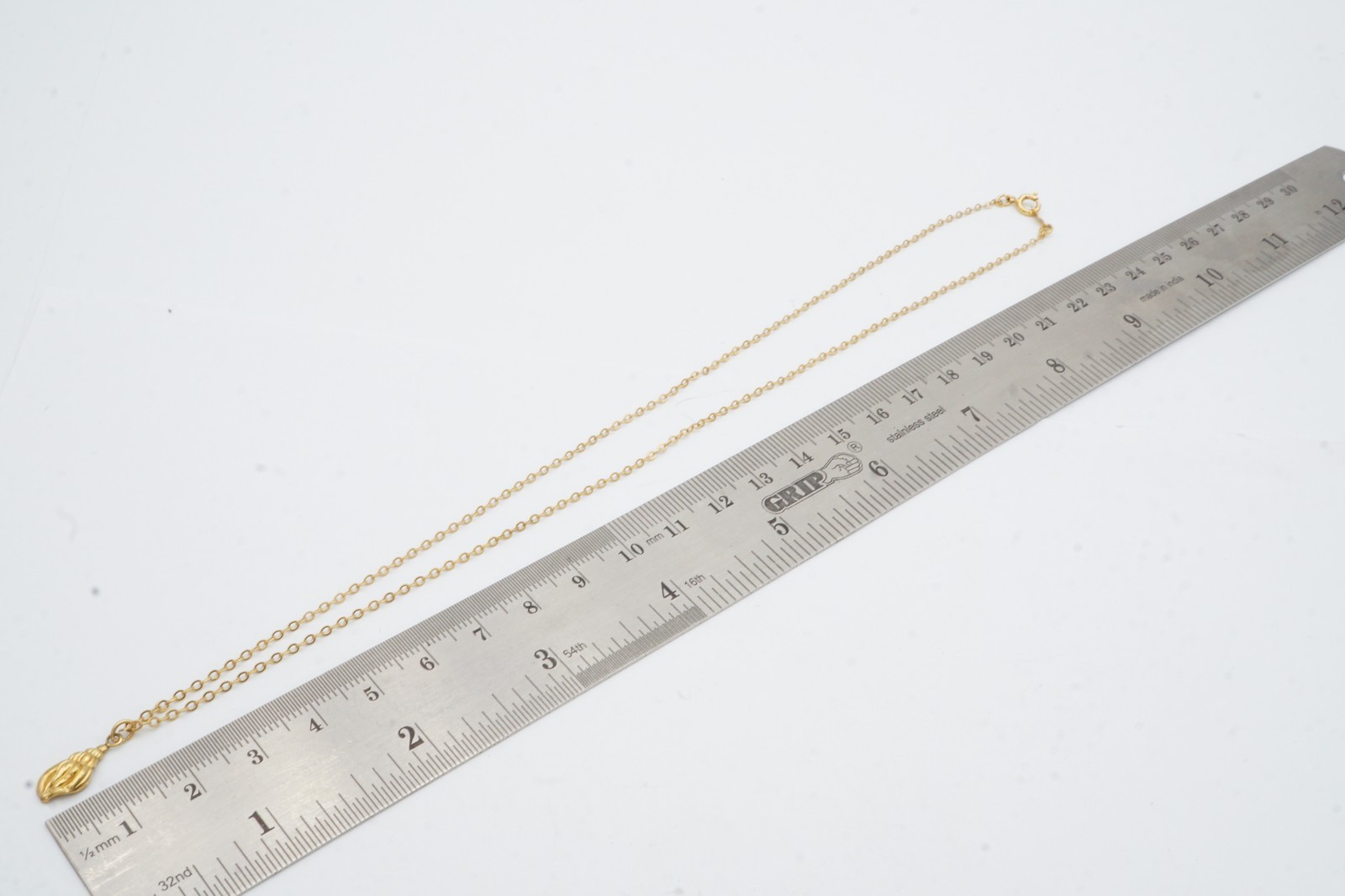 Vintage Carla Gold Filled Sea Shell Necklace 18″