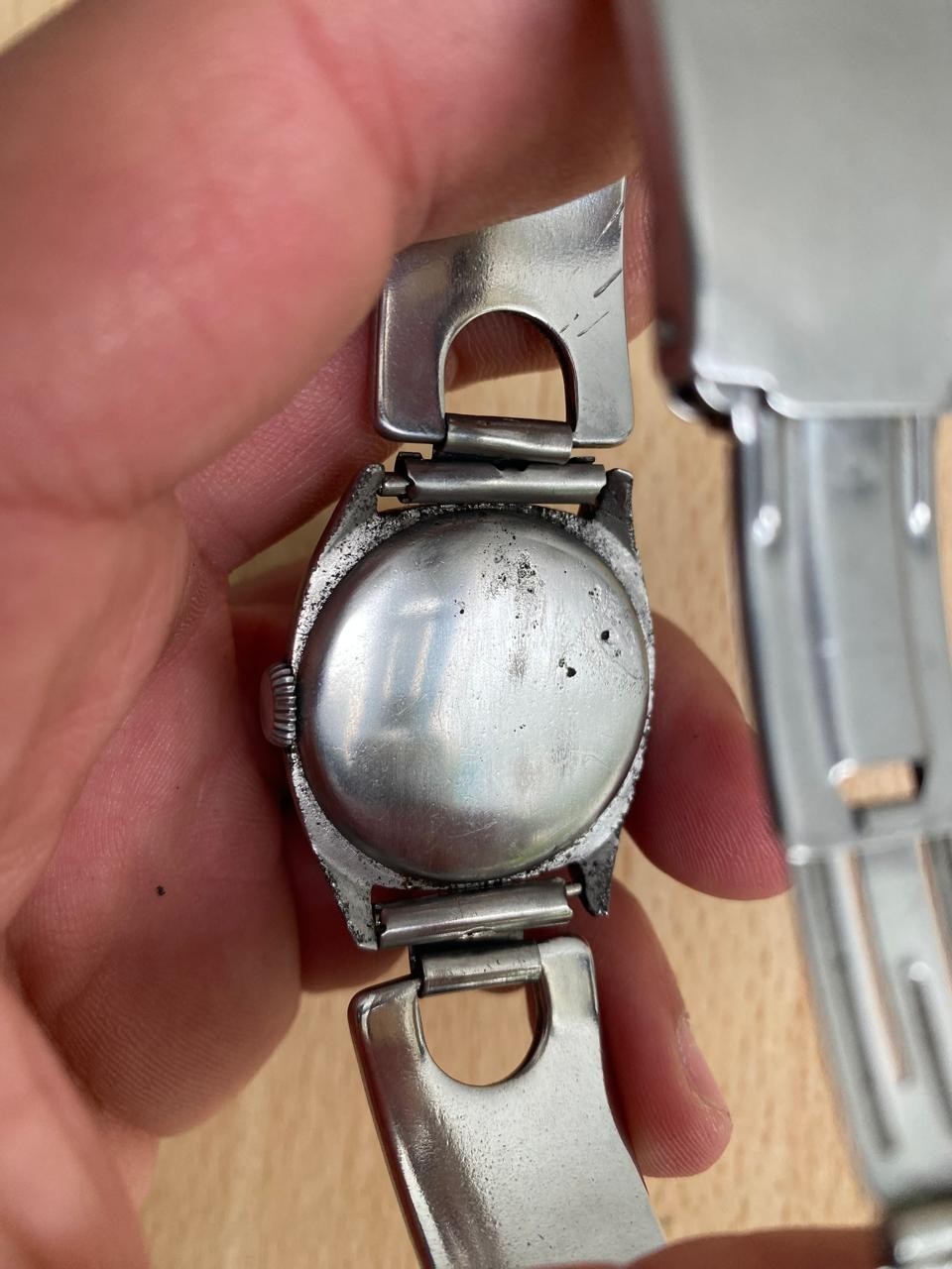Rare 1930s Men’s Omega 15 Jewels Swiss Made Mechanical Cushion 30mm Watch