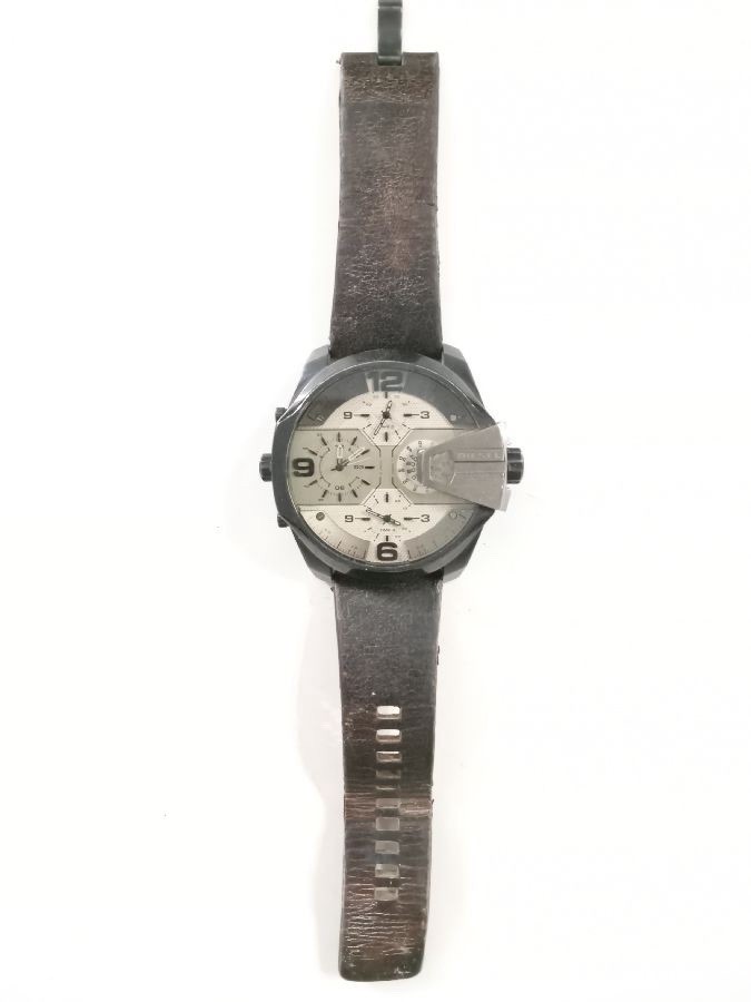 Diesel 10 Bar Uber Chief 4 Time Zones Oversized Watch DZ7391