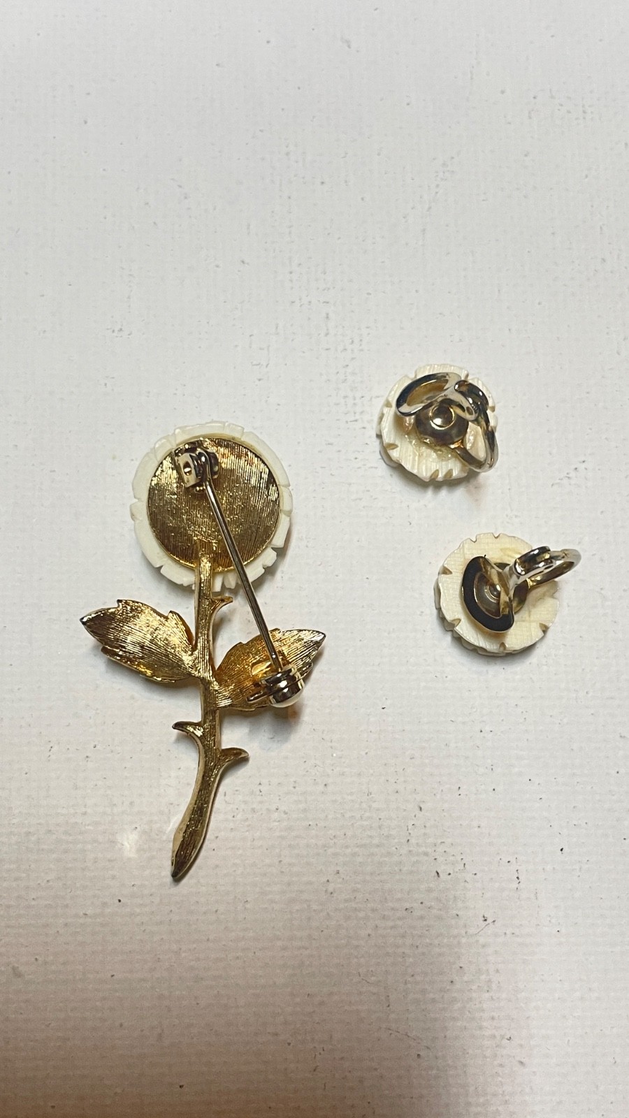 Vintage Carved Celluloid Rose Brooch & Matching Clip Earrings Cream Gold Tone