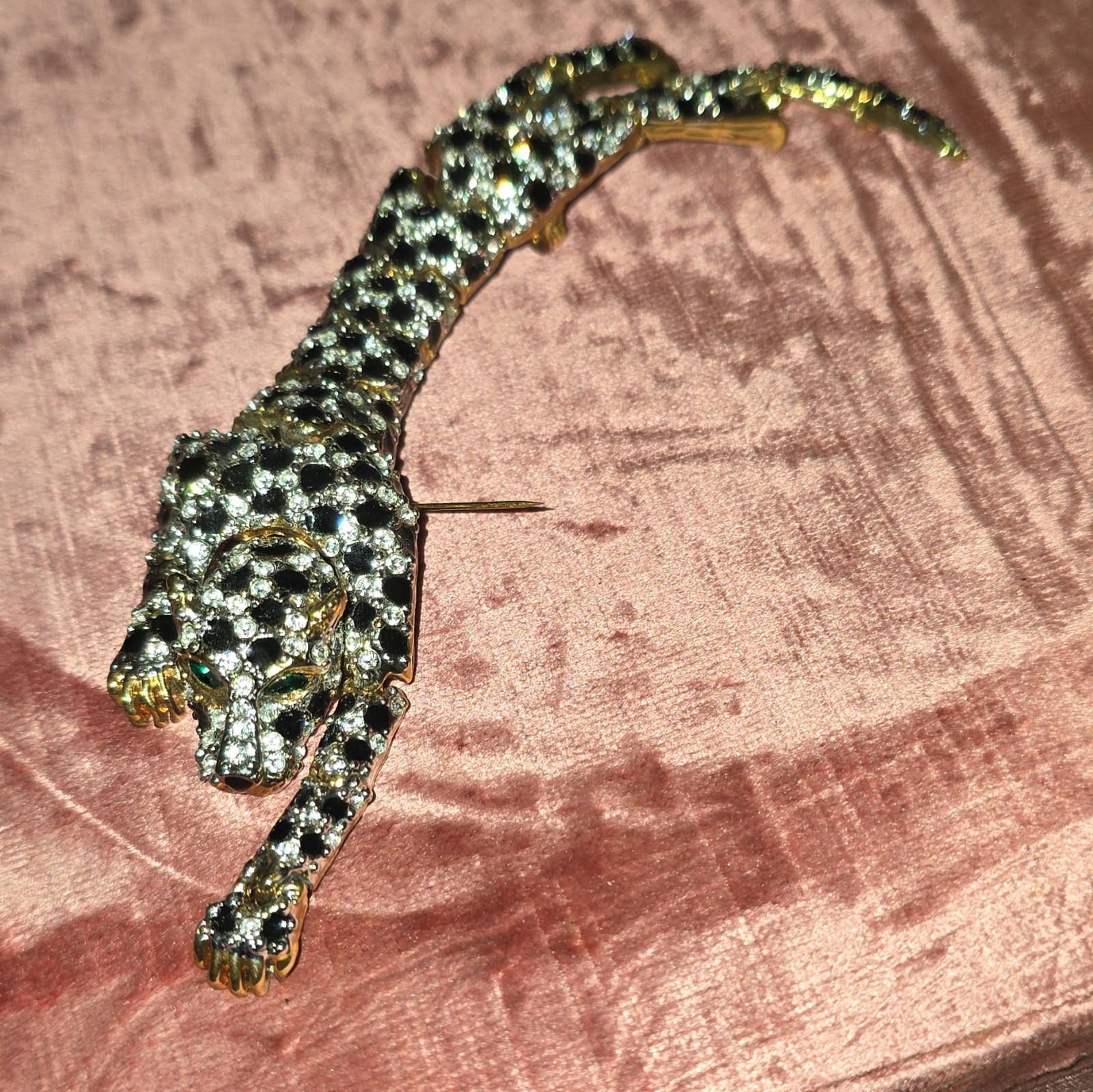 Gold Tone Leopard Pavé Clear Rhinestone Stick Pin Brooch with Green Eyes