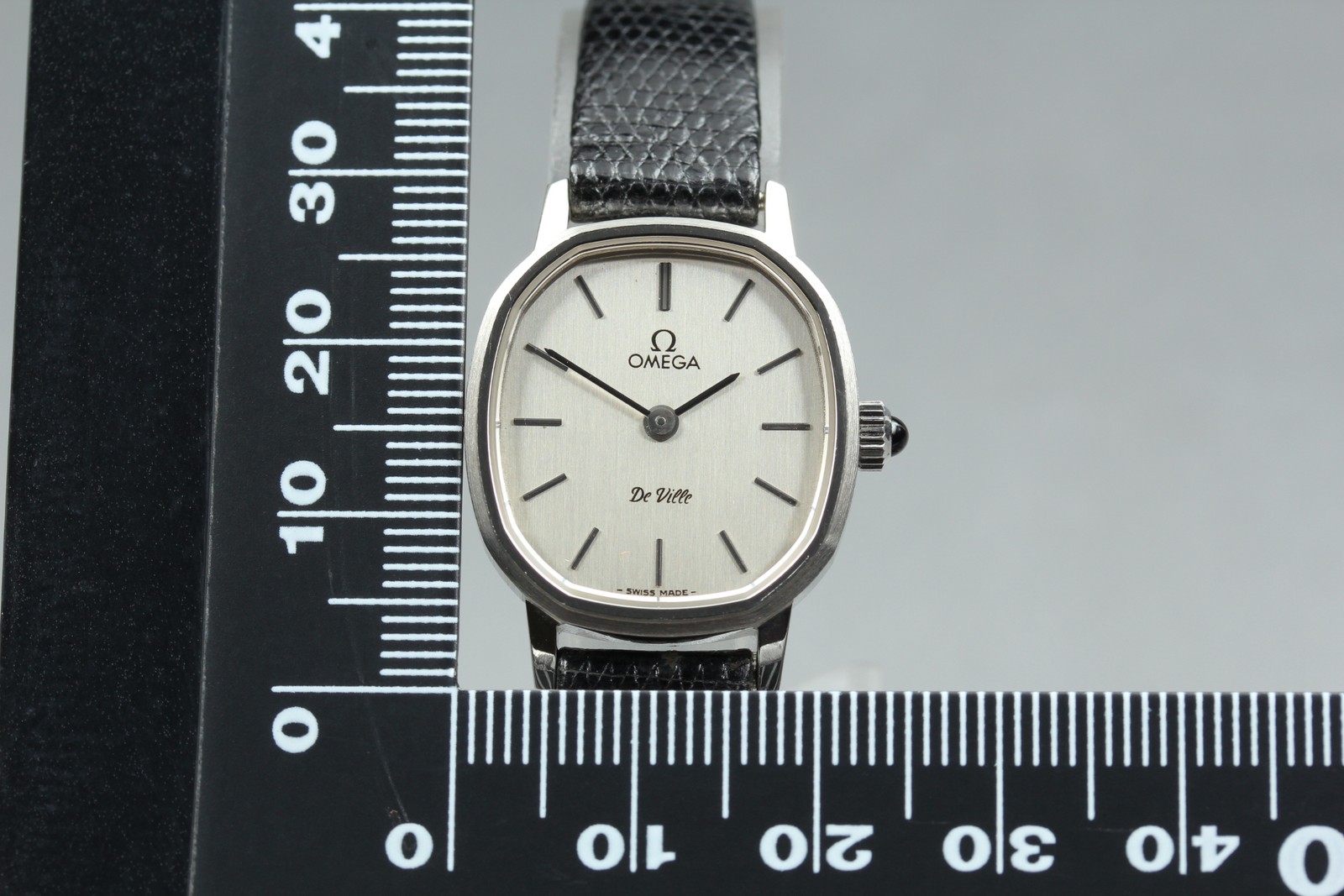 Vintage 1975 Omega De Ville Womens Watch Cal.625 Ref.511.0568 Manual From Japan
