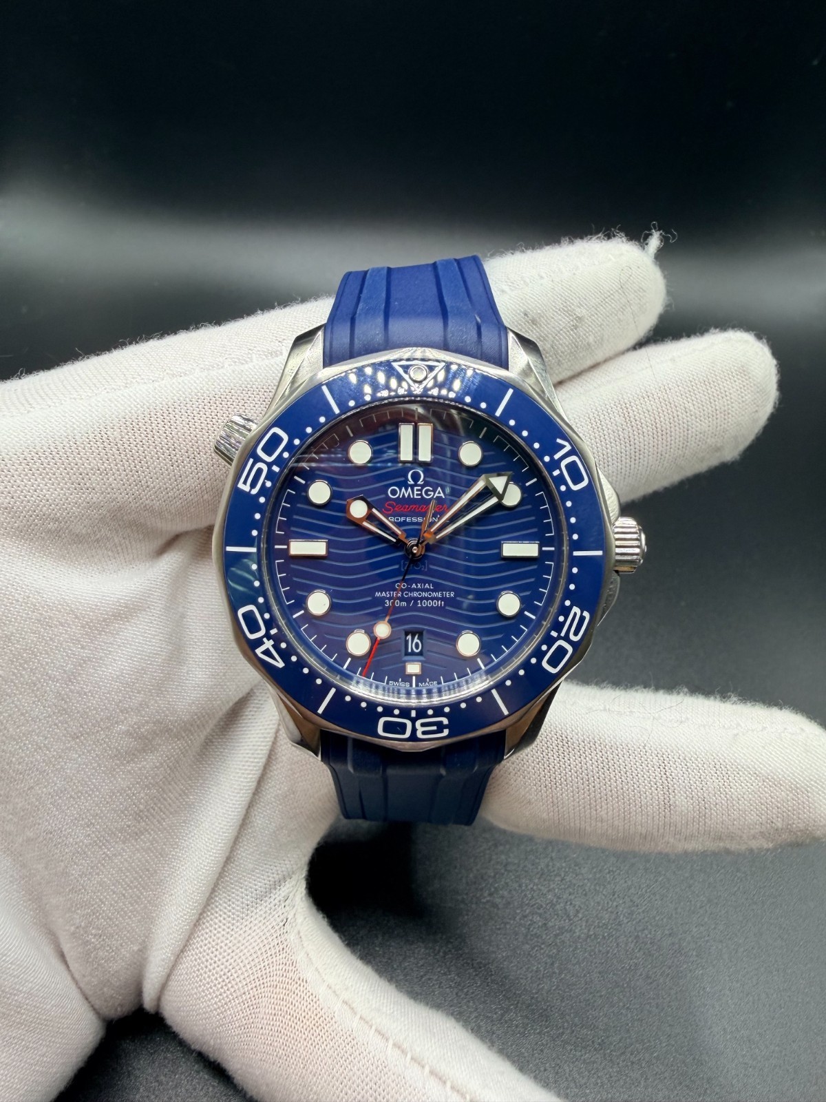 2023 Omega Seamaster Diver 300M Blue 6/23 Ref# 210.32.42.20.03.001
