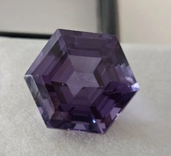 Alexandrite Colour Change Hexagon Cut 8+ Ct Natural Loose EGL Certified Gemstone