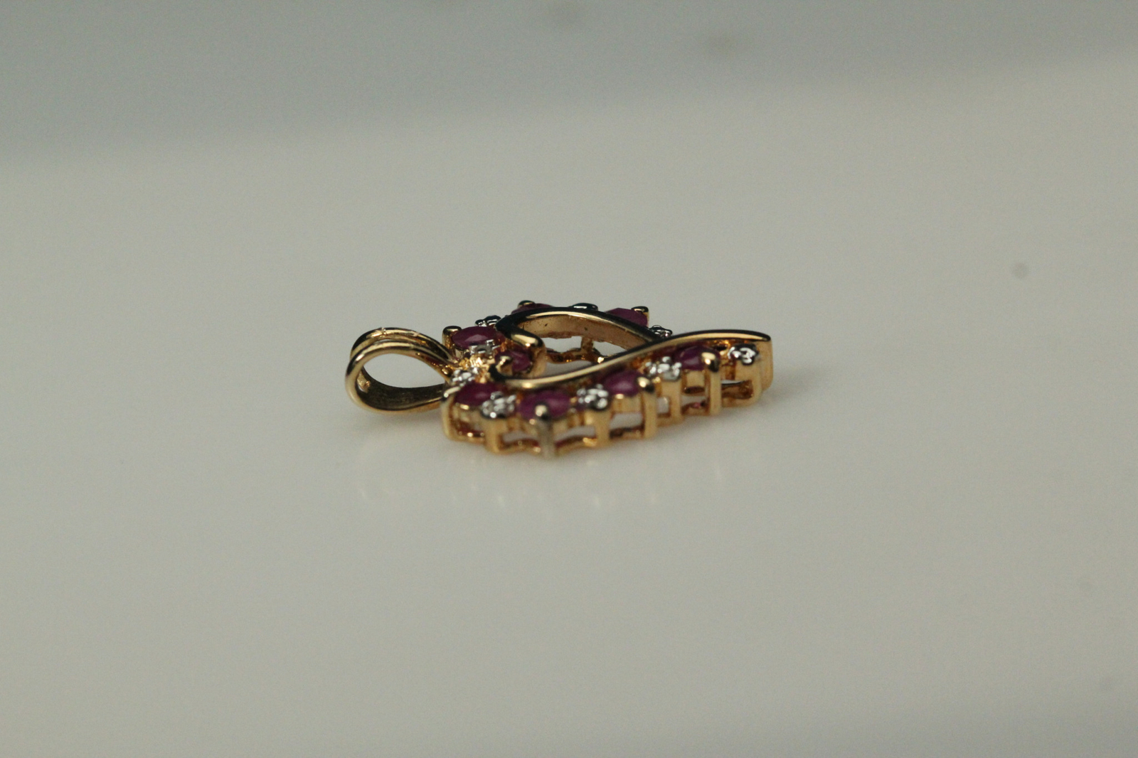 925 Sterling Silver Gold Plated Ruby Heart Pendant 2.3 Grams (PEN8821)