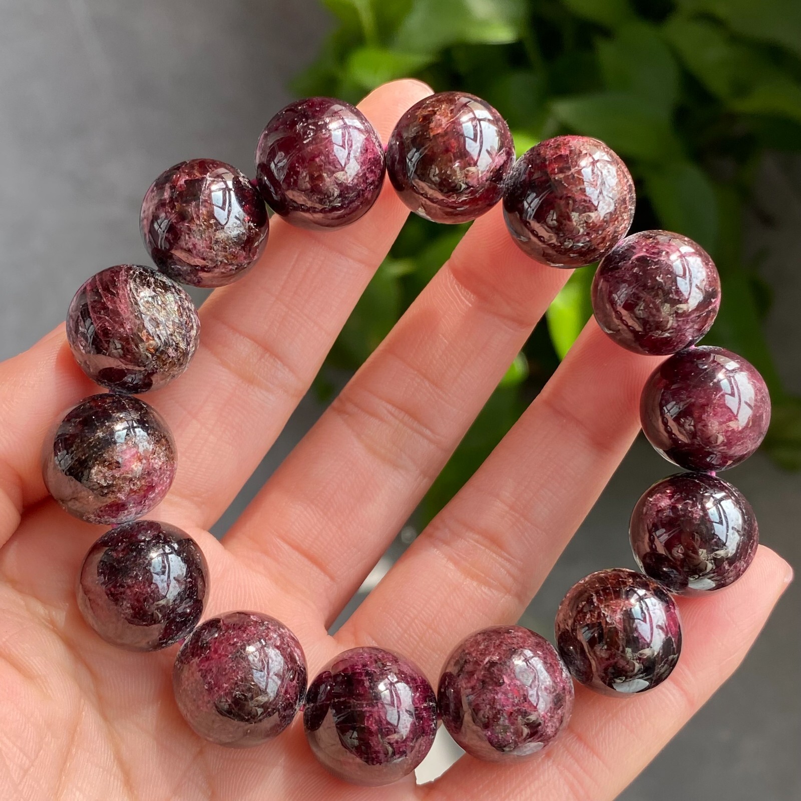15.2mm Natural Red Garnet Crystal Beads Bracelet 1648