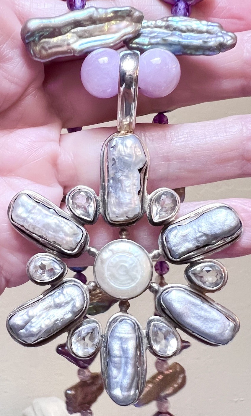 BEAUTIFUL Sterling Silver Purple, Blue, Silver Lustrous Pearl & Zircon Necklace