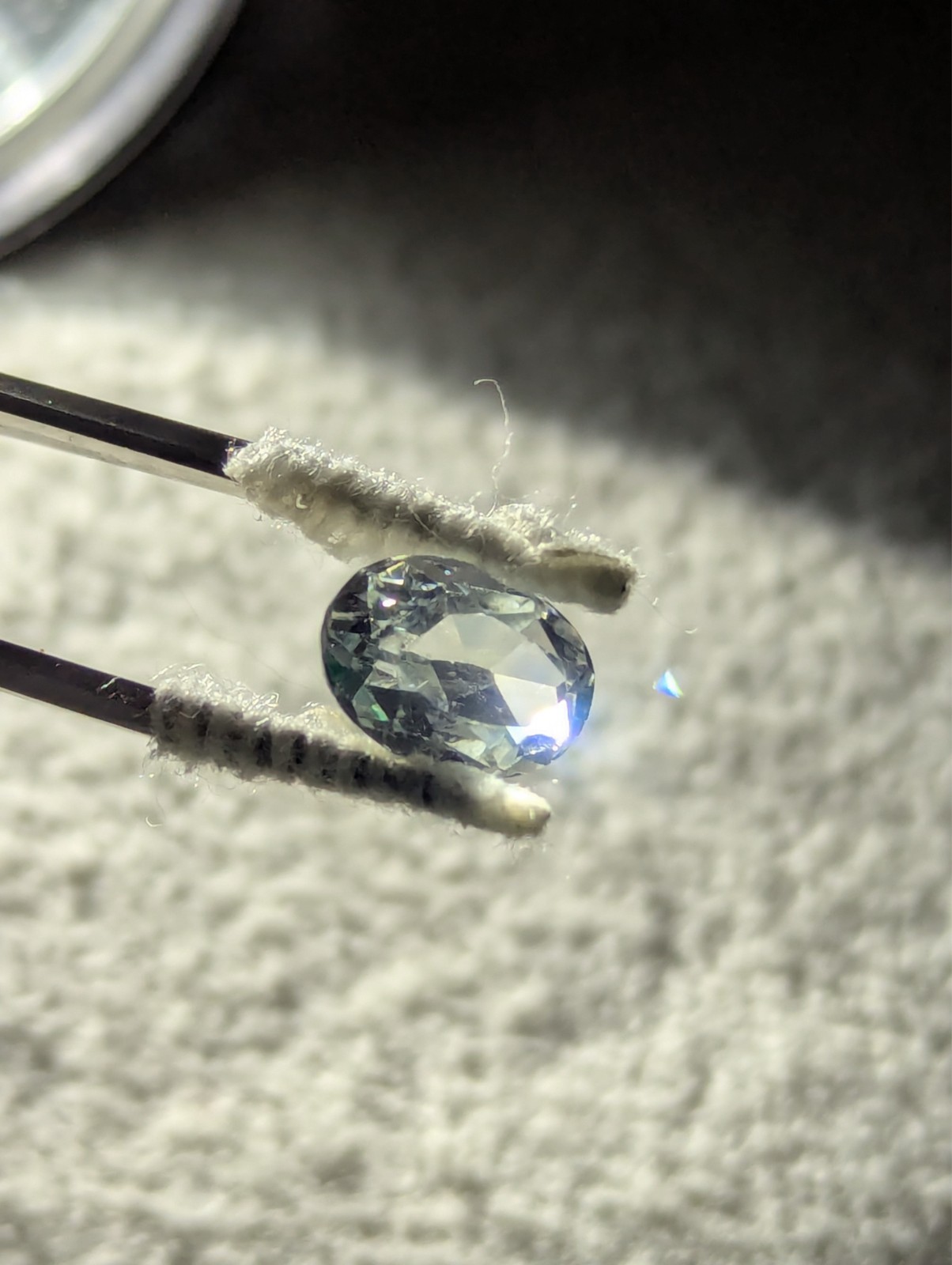 Aquamarine Clear Faceted Gemstone 2.3 carat (0.47g) 10.3 x 7.0 x 5.0 mm