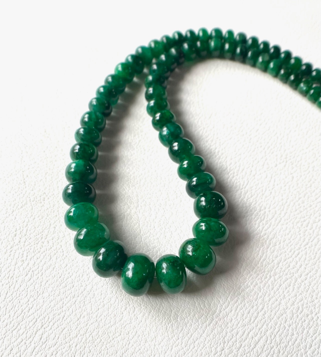 AAA-Natural Emerald Smooth Roundelle Beads Gemstone , Emerald Beads Necklace
