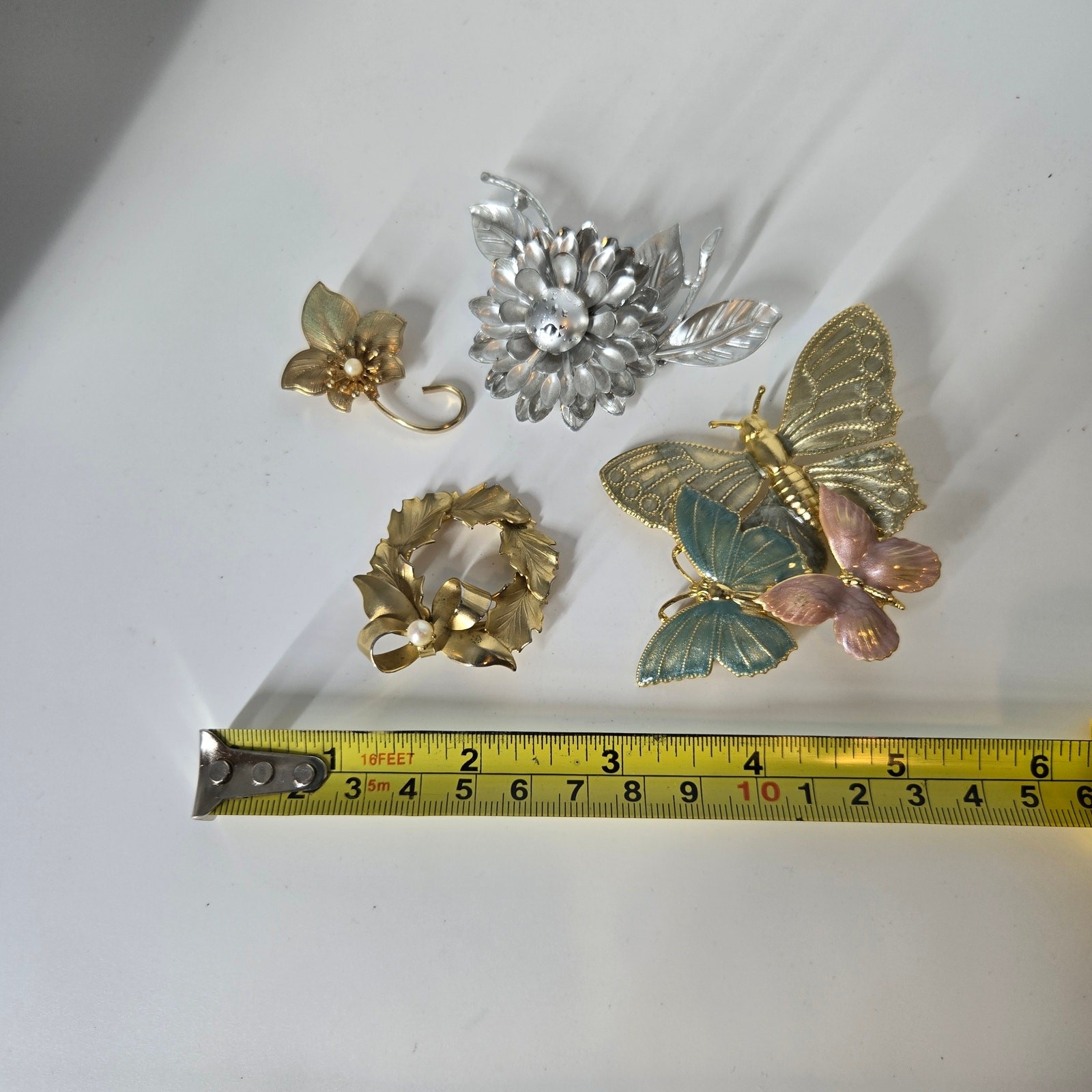 Whimsical Vintage Costume Jewelry Brooch Lot (4 Pieces) – Gold & Silver