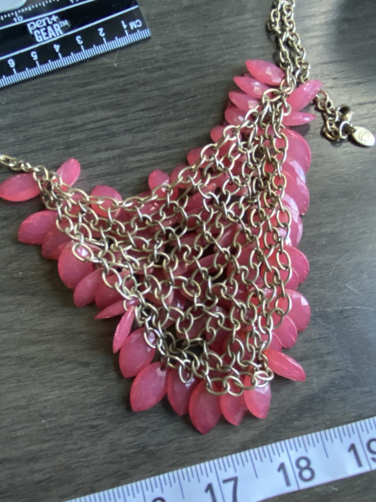 Vintage Hot Pink Teardrop Bib Necklace Statement Flower Petal Design Boho A330