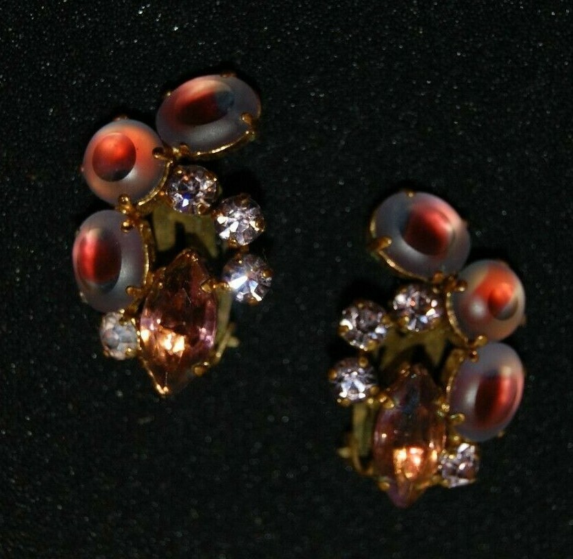 ELEGANT VTG JULIANA COUTURE PINK FROSTED CRYSTALS OPEN BACK GOLDEN CLIP EARRINGS