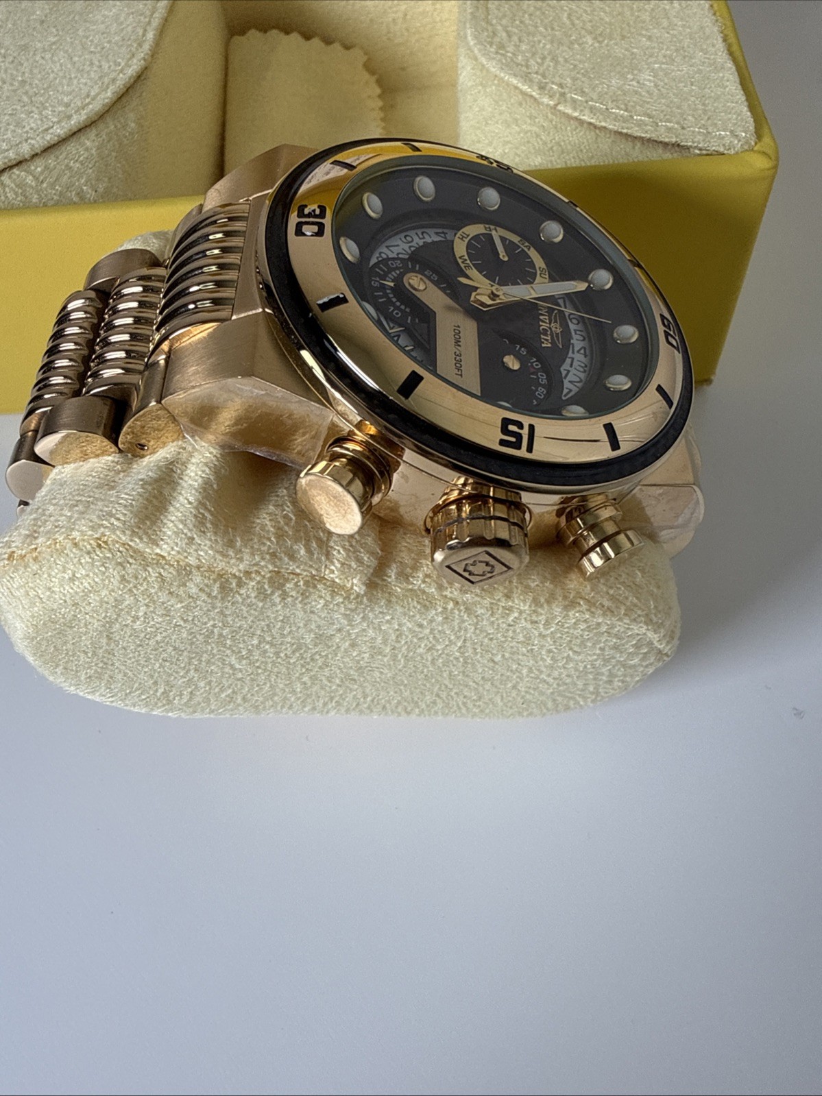 Invicta S1 Rally 25282 Men’s Chronograph Watch – Gold/Black 51mm W/ Box