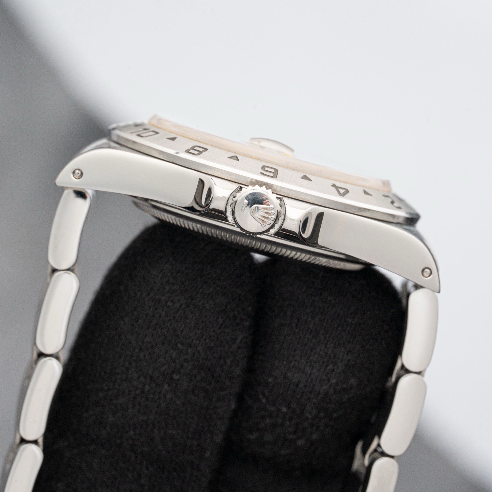 1995 Rolex Explorer II White 16570 40mm Polar