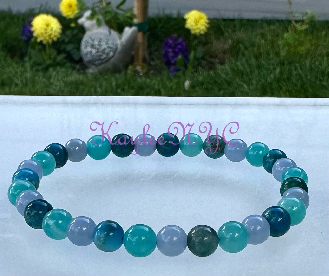 Wholesale 6 Pcs Throat Chakra 6mm 7.5” Crystal Healing Stretch Bracelet