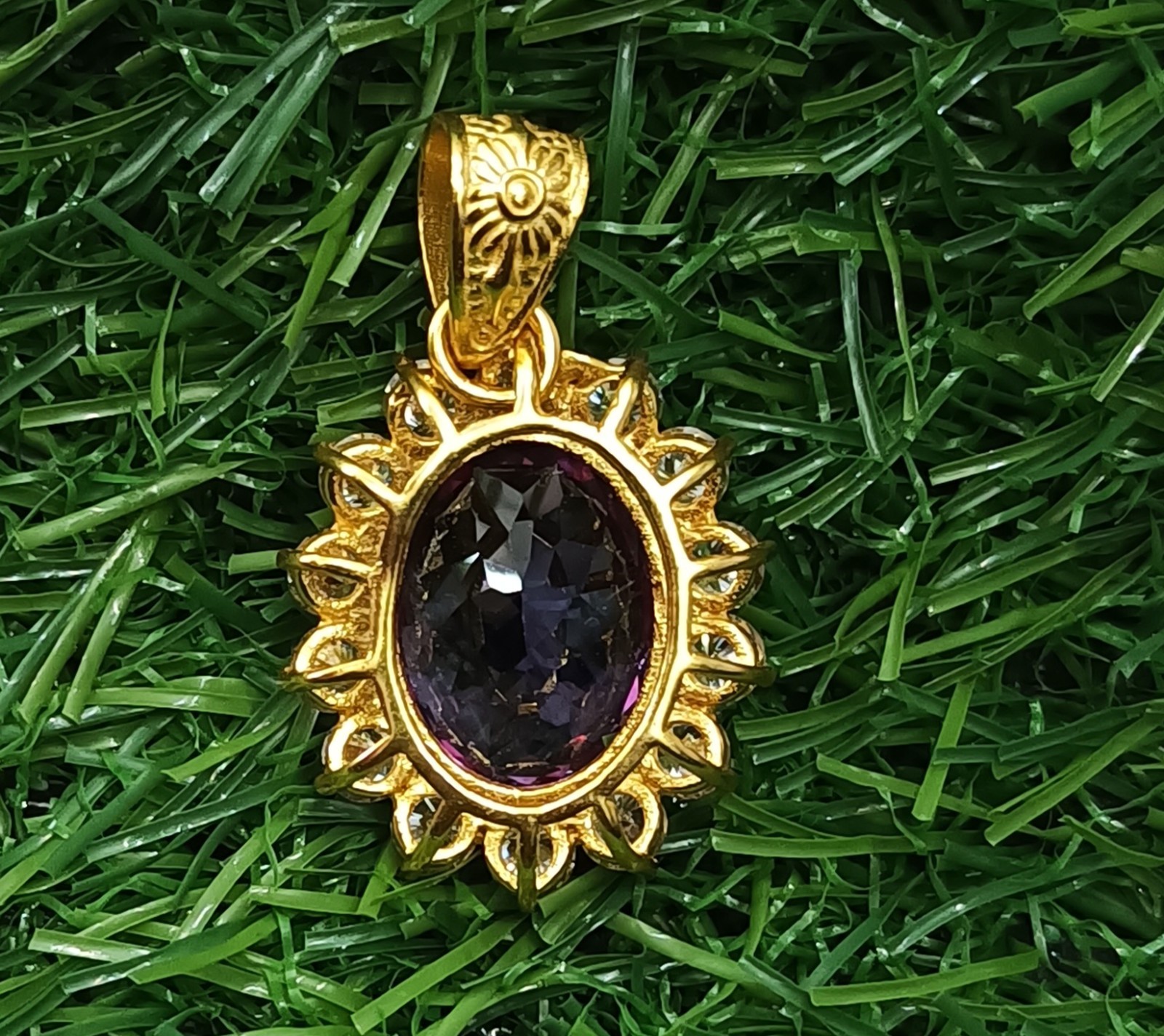 39 Ct Natural Alexandrite Pendant –Certified Bio- Gem in Silver 925 With Chain