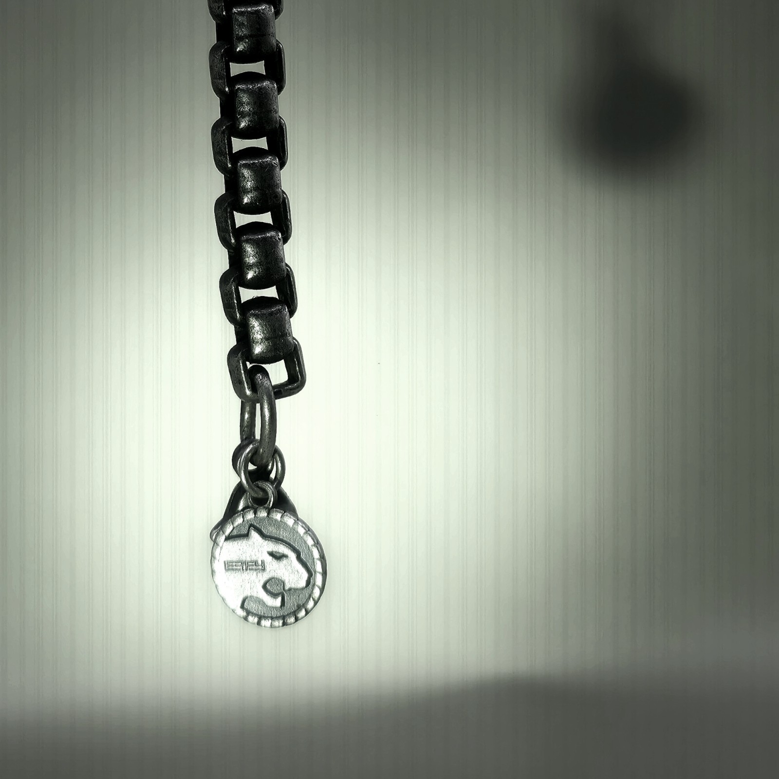 Effy Signed 925 Silver Box Chain Necklace Lobster Clasp Round Charm Tag