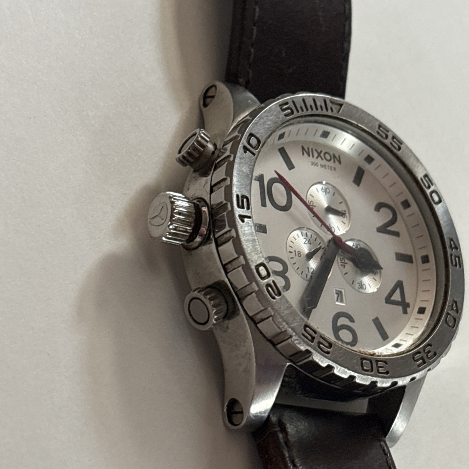 Nixon The 51-30 Chrono Silver Dial Sport Watch 300m Quartz Chronograph Leather