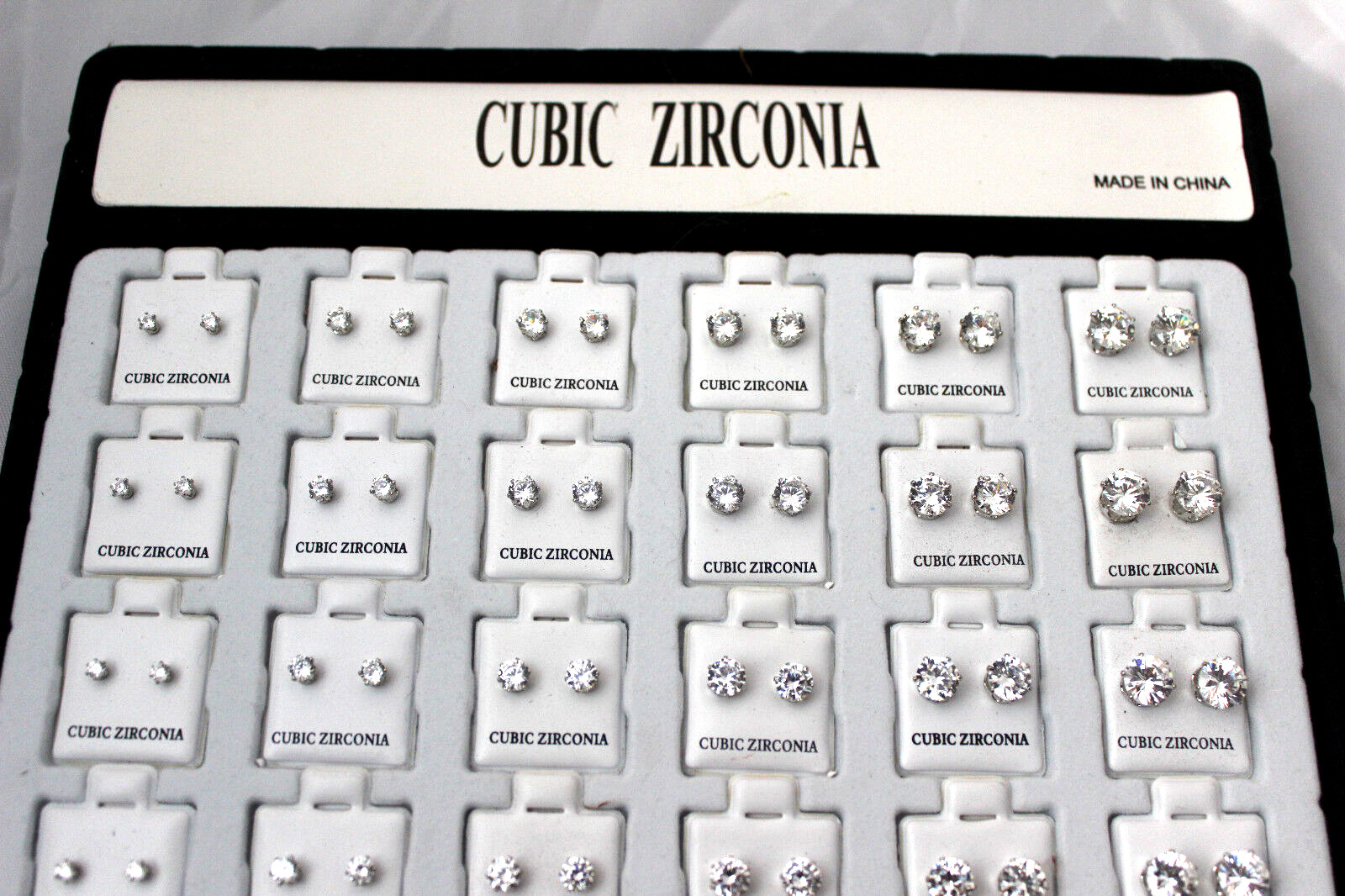 Wholesale 36pcs Cubic Zirconia CZ Earrings Wedding Round Stud Silver Jewelry Lot