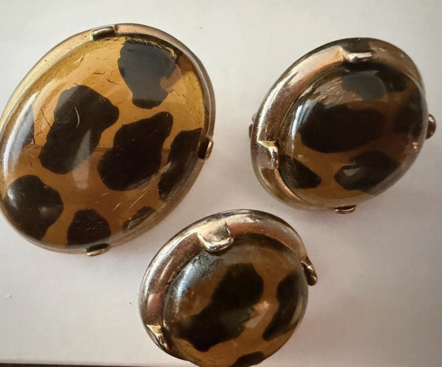 MJ Lent Vintage Animal Print Oval Cabochon Brooch Pin & Clip-On Earrings Set