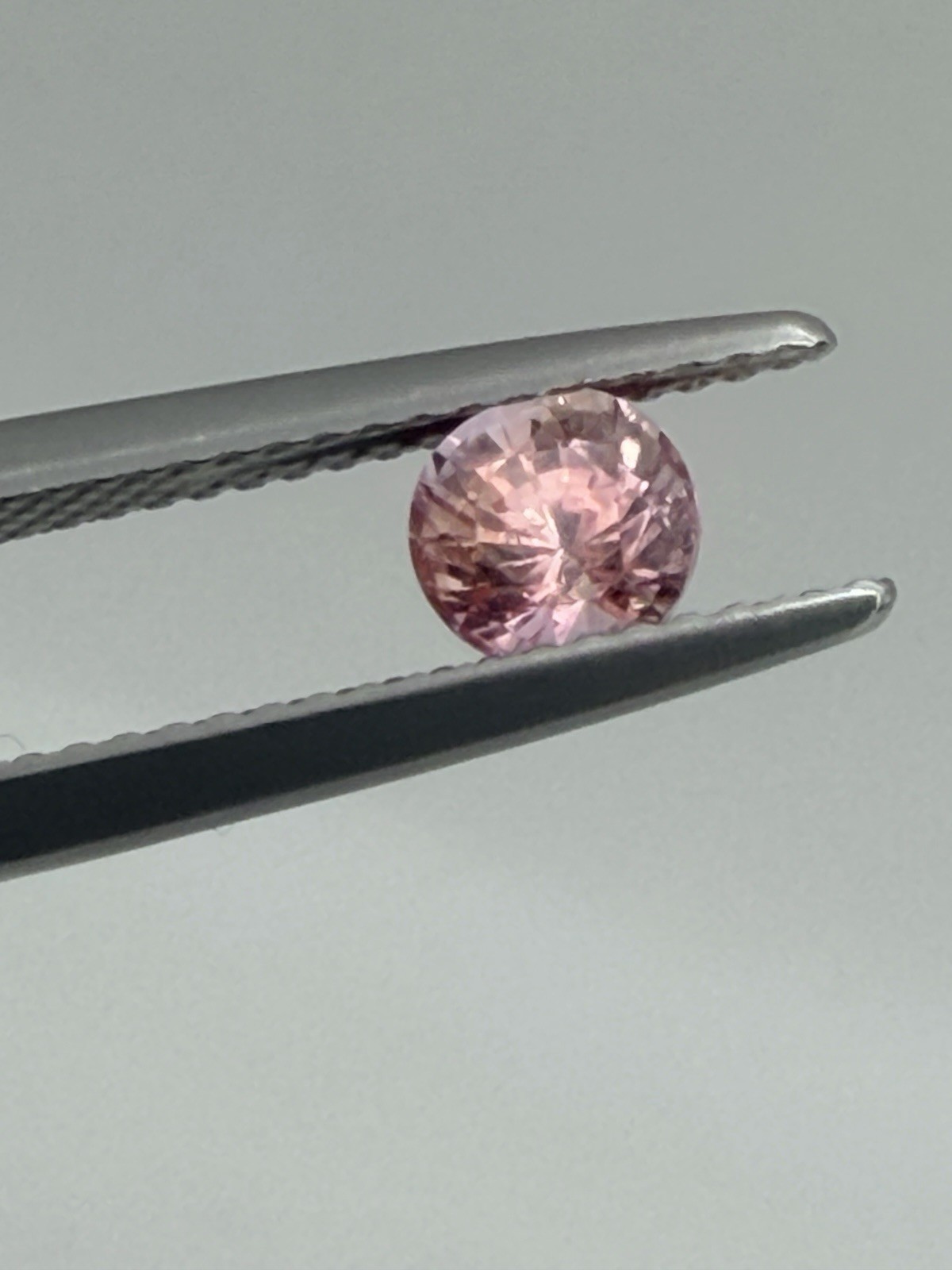 0.78ct Natural Pink Orange Sapphire GIA Certified Sri Lanka Unheated Round