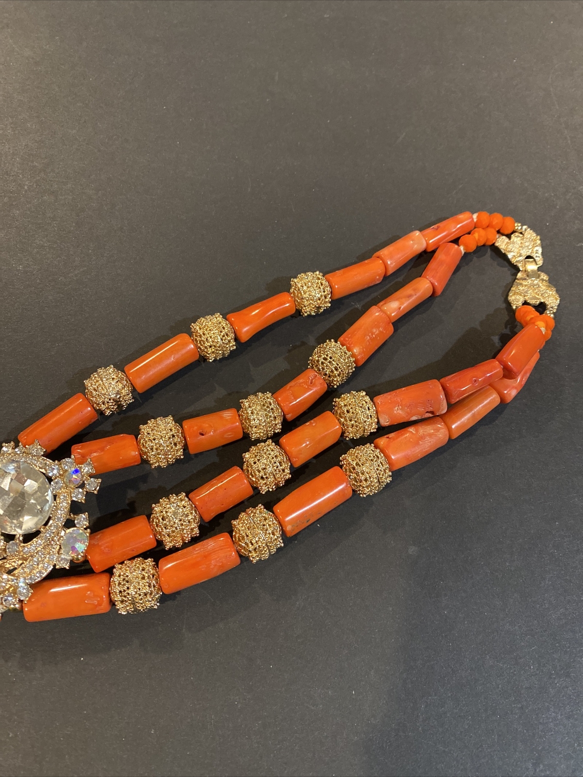 Gorgeous GOLD TONE Genuine Coral Rhinstones Two Strands Necklace Bracelet Set