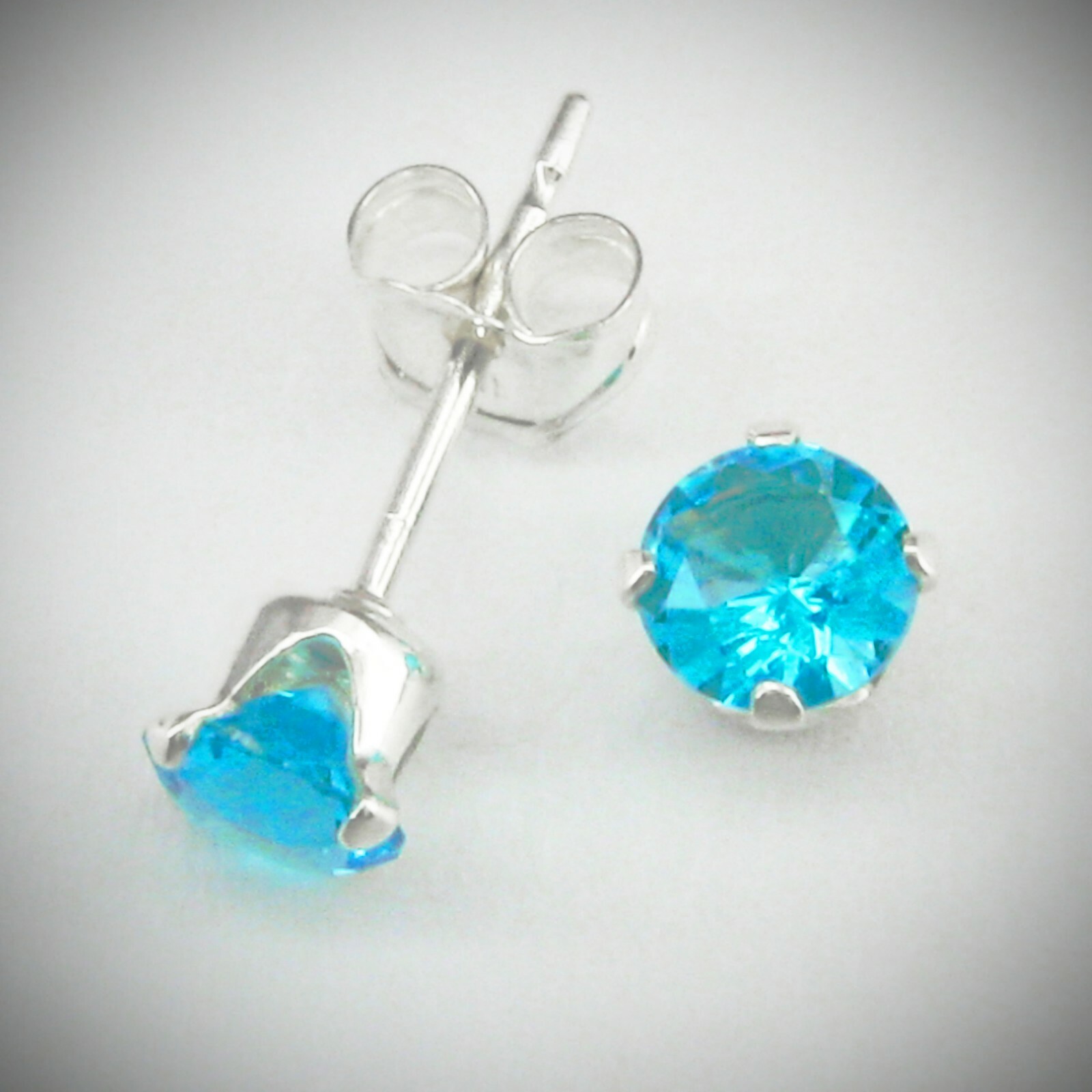 4mm Round Blue Zircon Simulant Post Earrings – SOLID Sterling Silver – NEW!