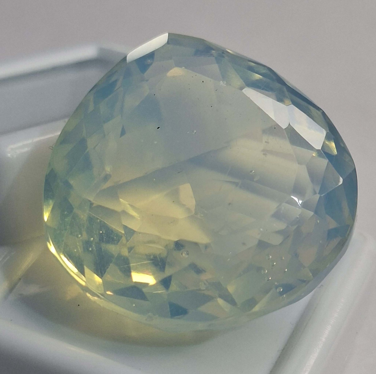 Pear Cut Certified 58-60 Ct Loose Welo Opal White Gemstone Lab Create SB326