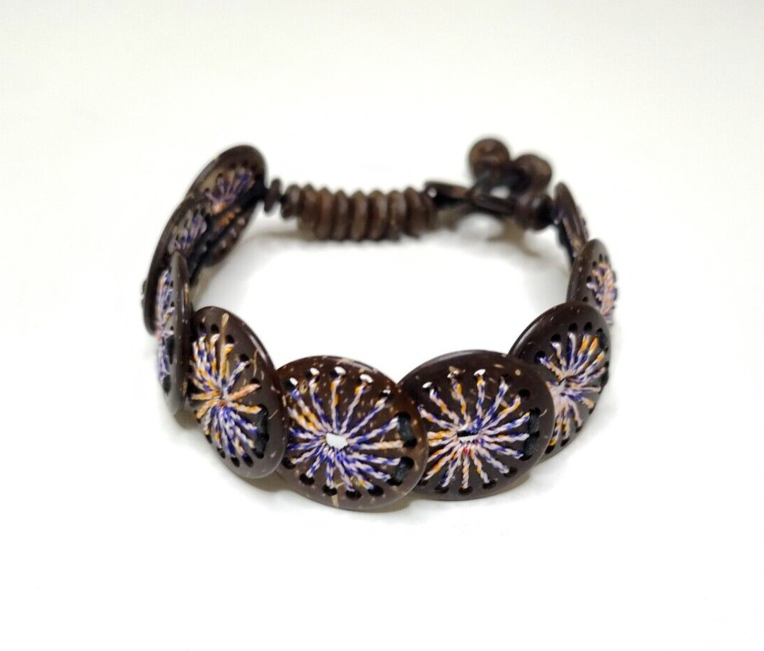 COCONUT SHELL BRACELET THAI DESIGN BROWN WHITE BLUE ORANGE COLORS THREAD