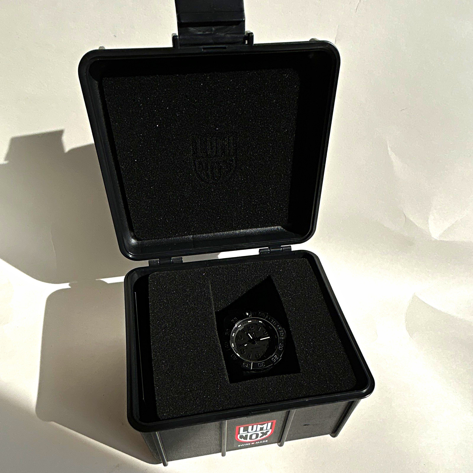 Luminox Navy SEAL Men’s Quartz 200m 45mm Black Dial SS Bracelet Date w/ Box