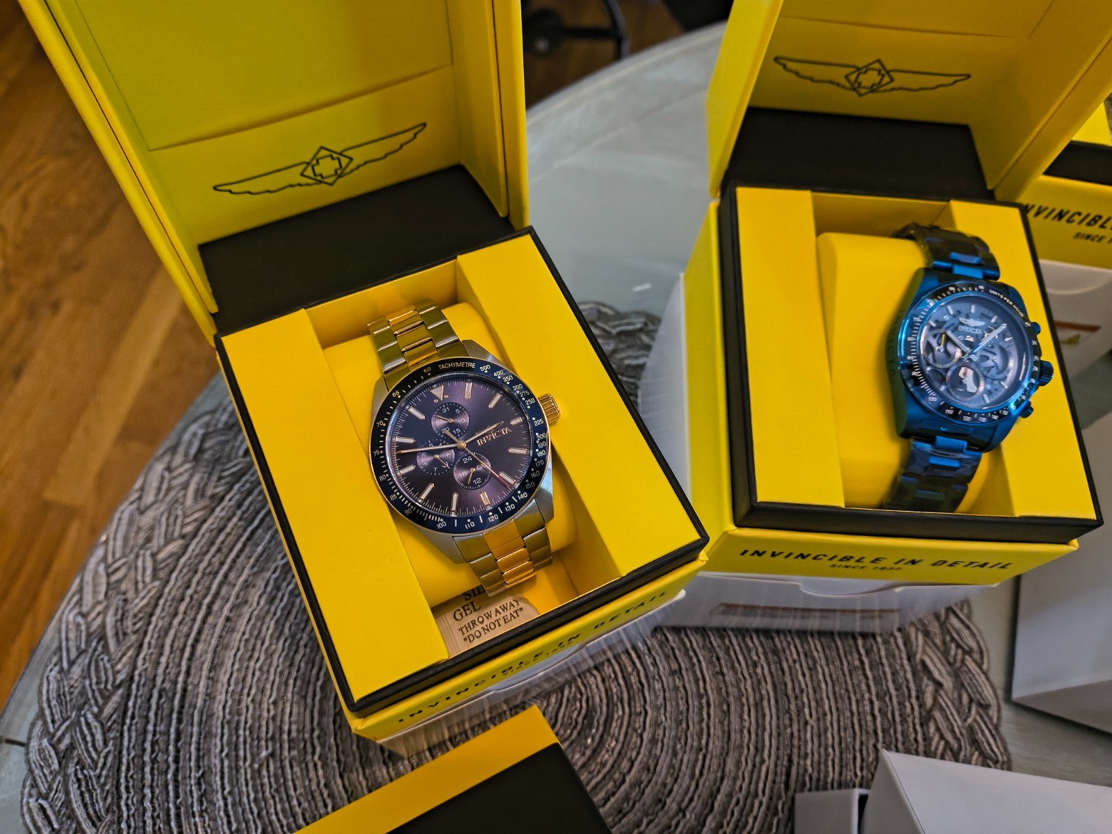 Invicta Watch Lot of 20 to include 14 Activa watches and 15 slot Hard Case