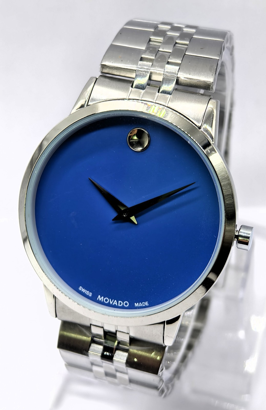 Amazing Movado Museum Classic Analog Quartz Men’s Wrist Watch