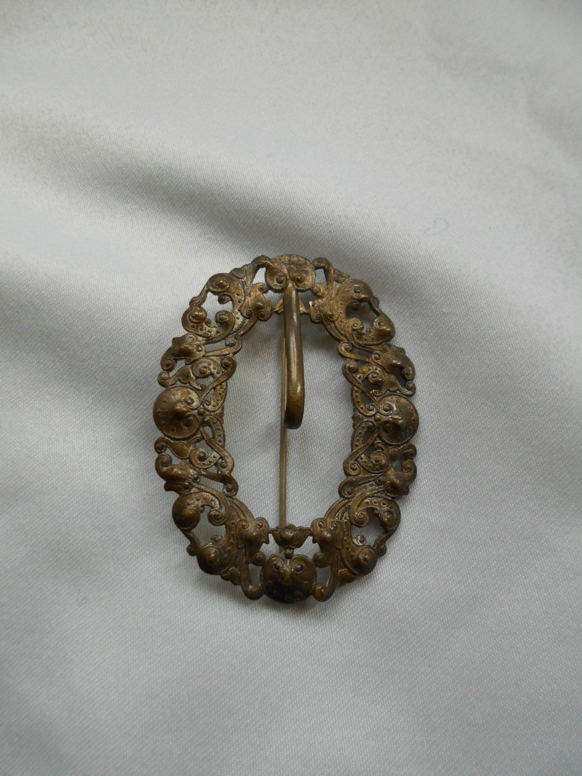 Vintage Ornate Scrolls Brooch with Hook