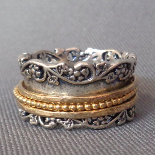 Sterling Silver Two Tone Spinner Band Ring Signed PZ Sz 7 – 7.5 Intricate Scroll
