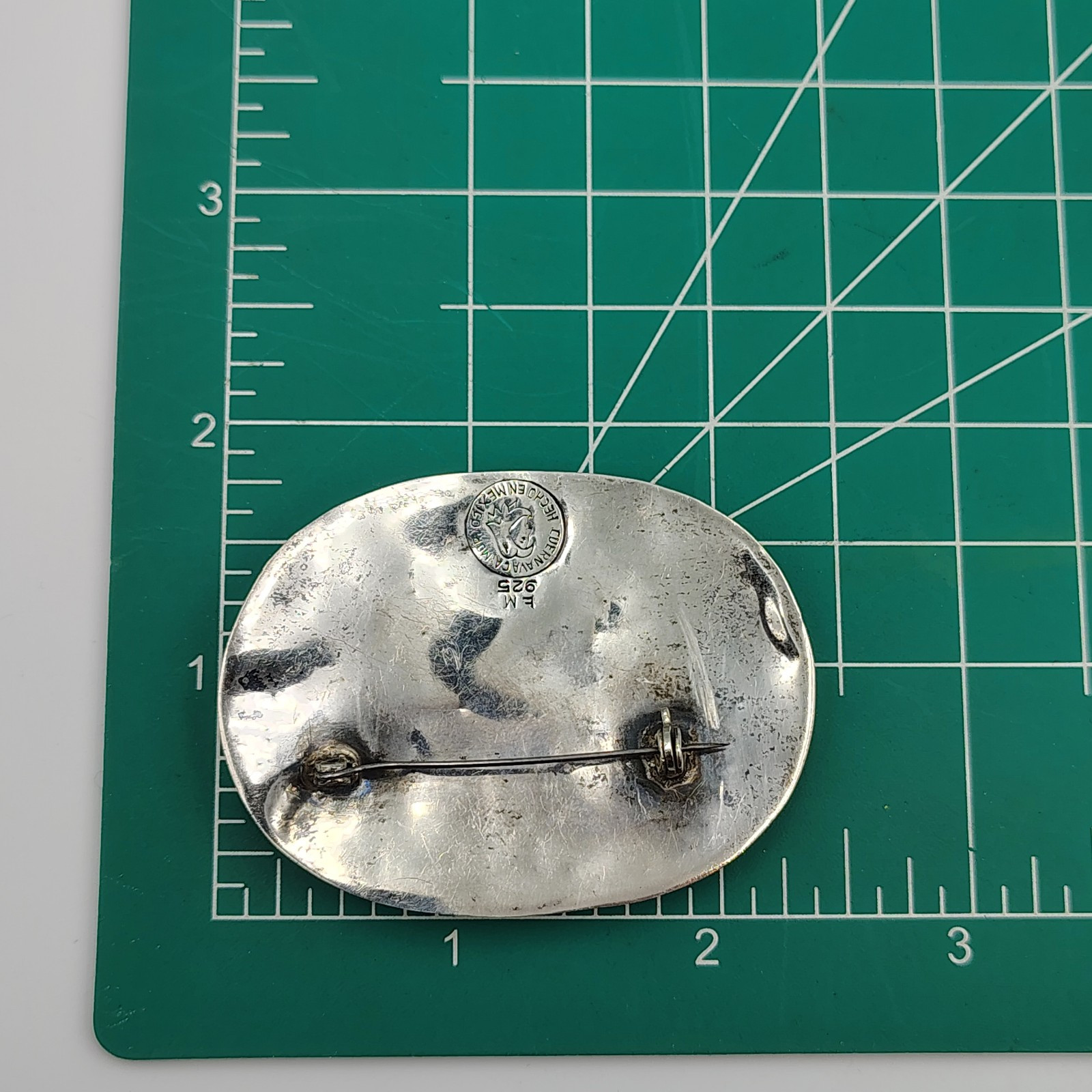 Vintage EM Cuernavaca MOR Mexico Taxco Sterling Silver 925 Oval Brooch Pin