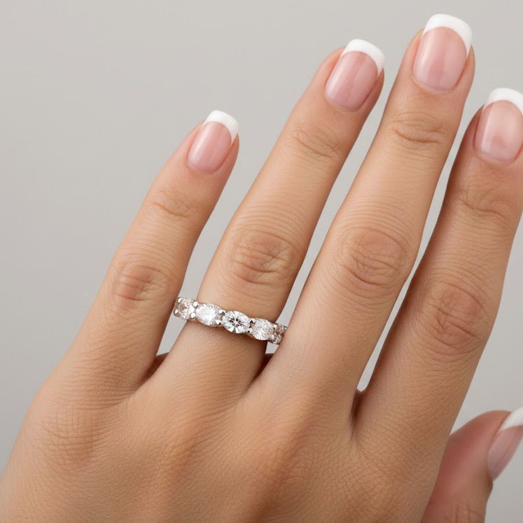 Classic Wedding Band Solid 14K Gold Classic 2.50 CT Oval Natural Diamond F VS2