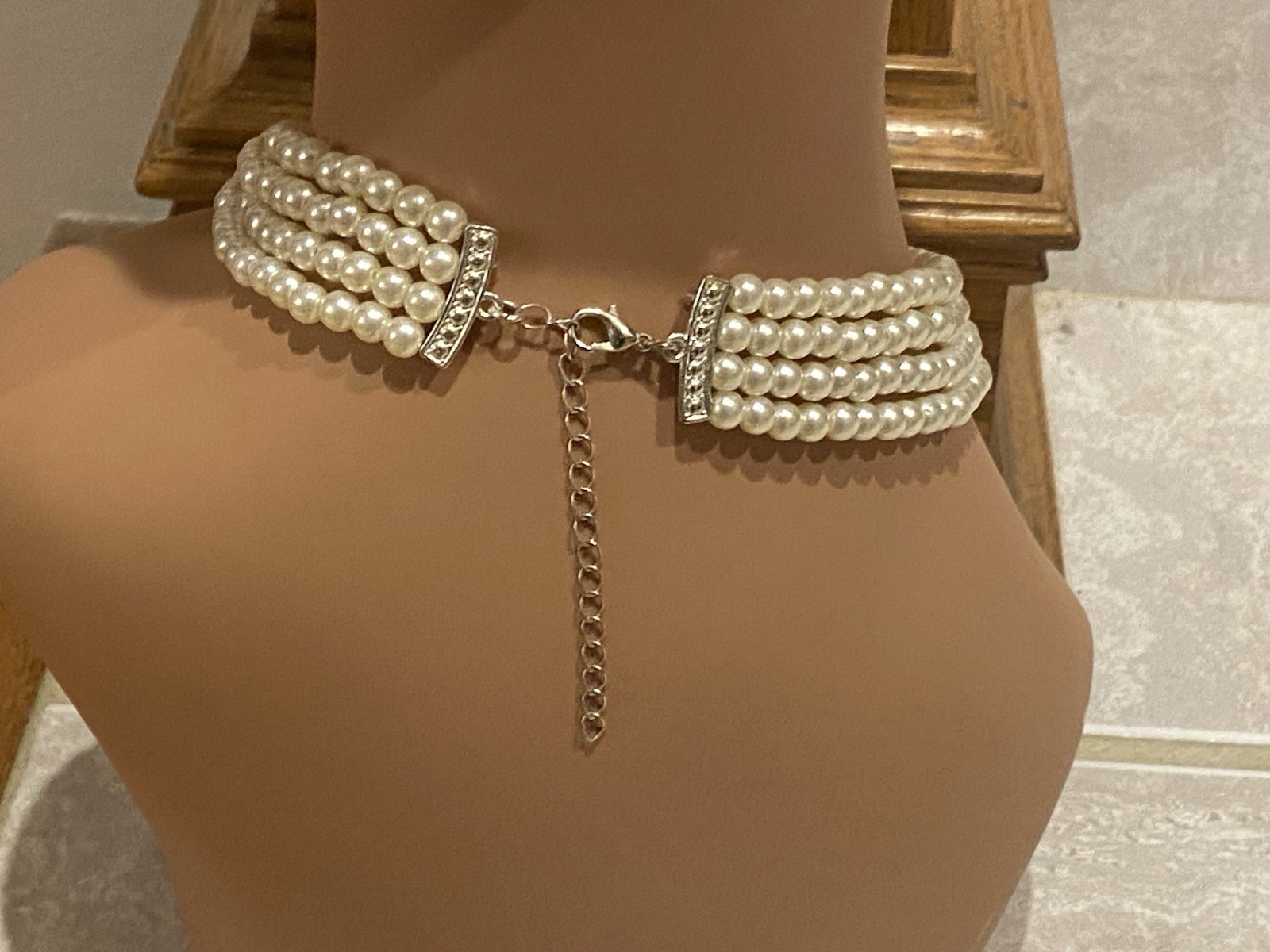 Elegant Four Strand Faux Pearl Special Occasion Choker Necklace with Big Sparkle