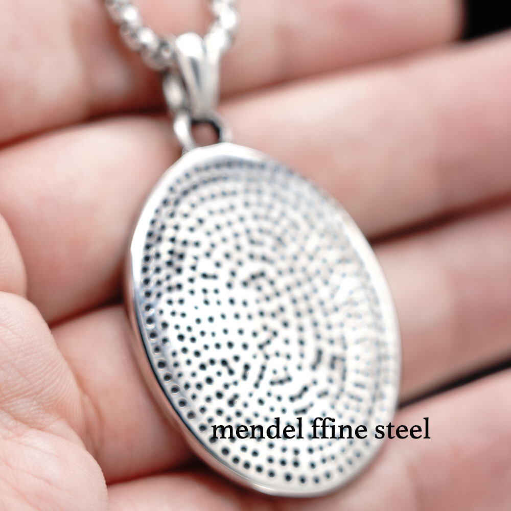 MENDEL Cool Stainless Steel Mens Spartan Helmet Warrior Pendant Necklace For Men