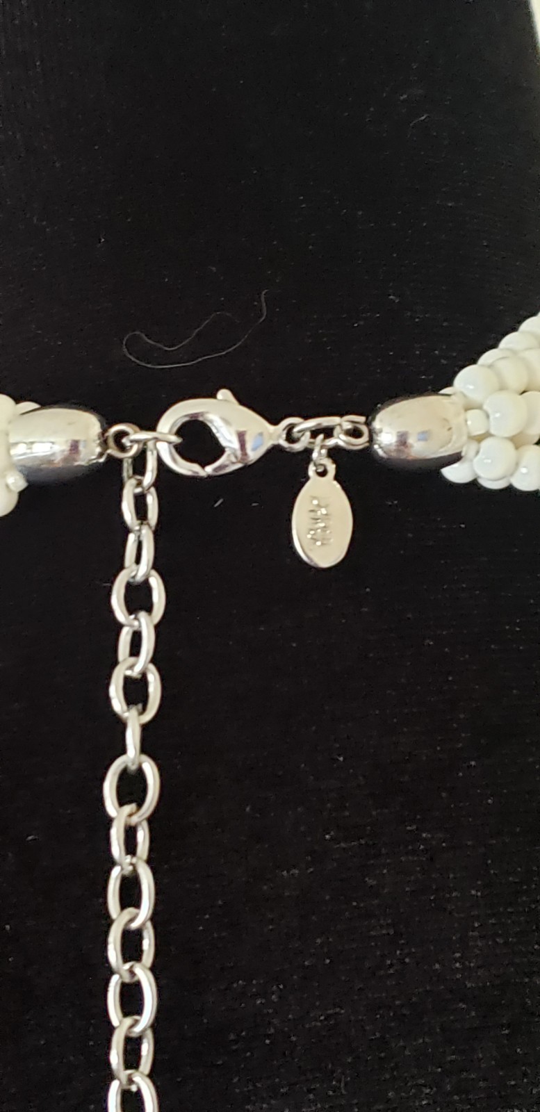 Joan Rivers RETIRED “Starlet Style” Lariat Necklace In White