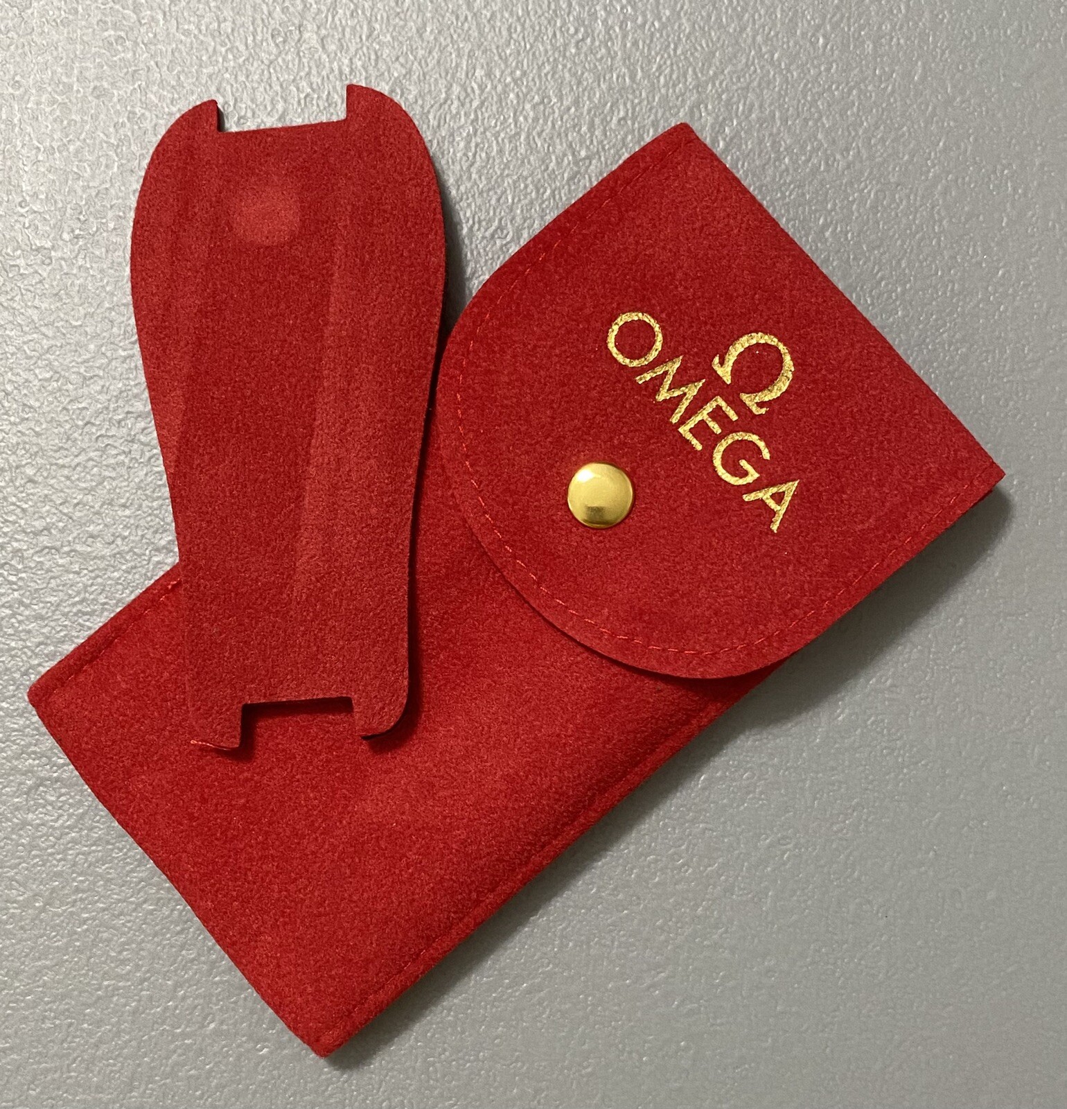OMEGA RED  POUCH/ TRAVEL POUCH/SERVICE POUCH WITH INSERT FAST SHIPPING USA