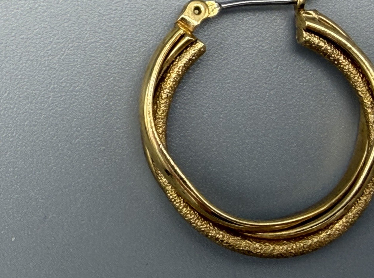 Gold Tone Hoop Earrings Textured Triple Row Snap Closure