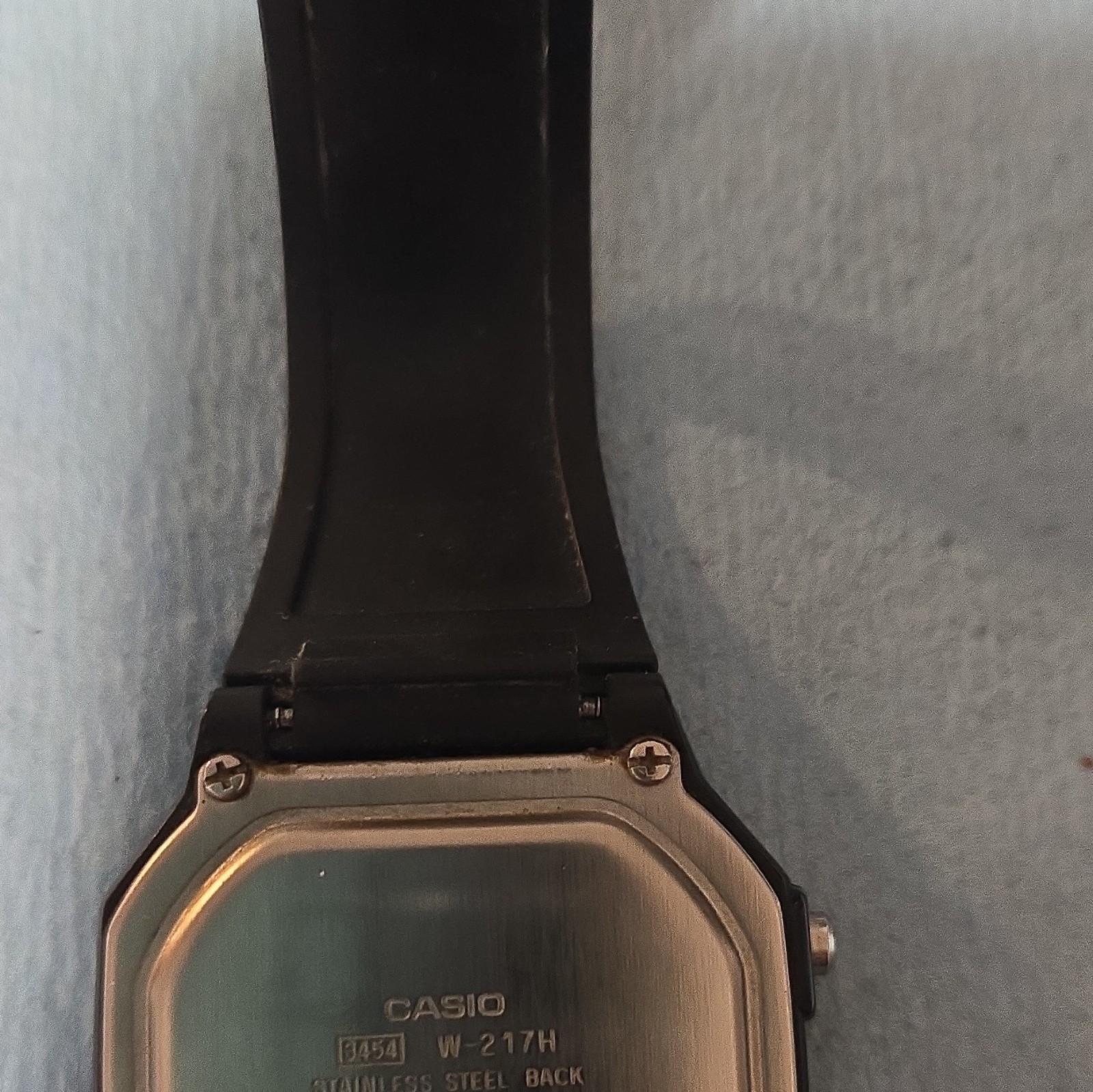 Casio W-217H Illuminator Digital Quartz Alarm Chronograph 50m Black Resin