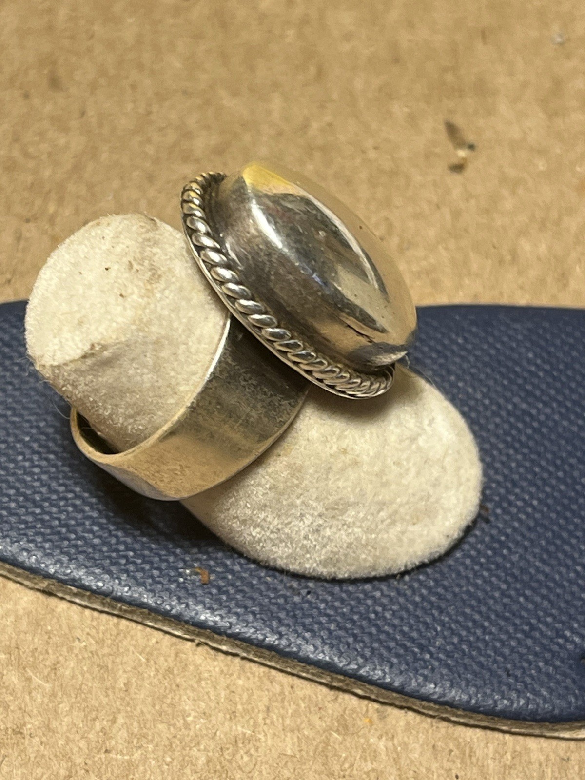 Vintage Mexico Statement Ring 925 Sterling Silver 8.8 Grams.
