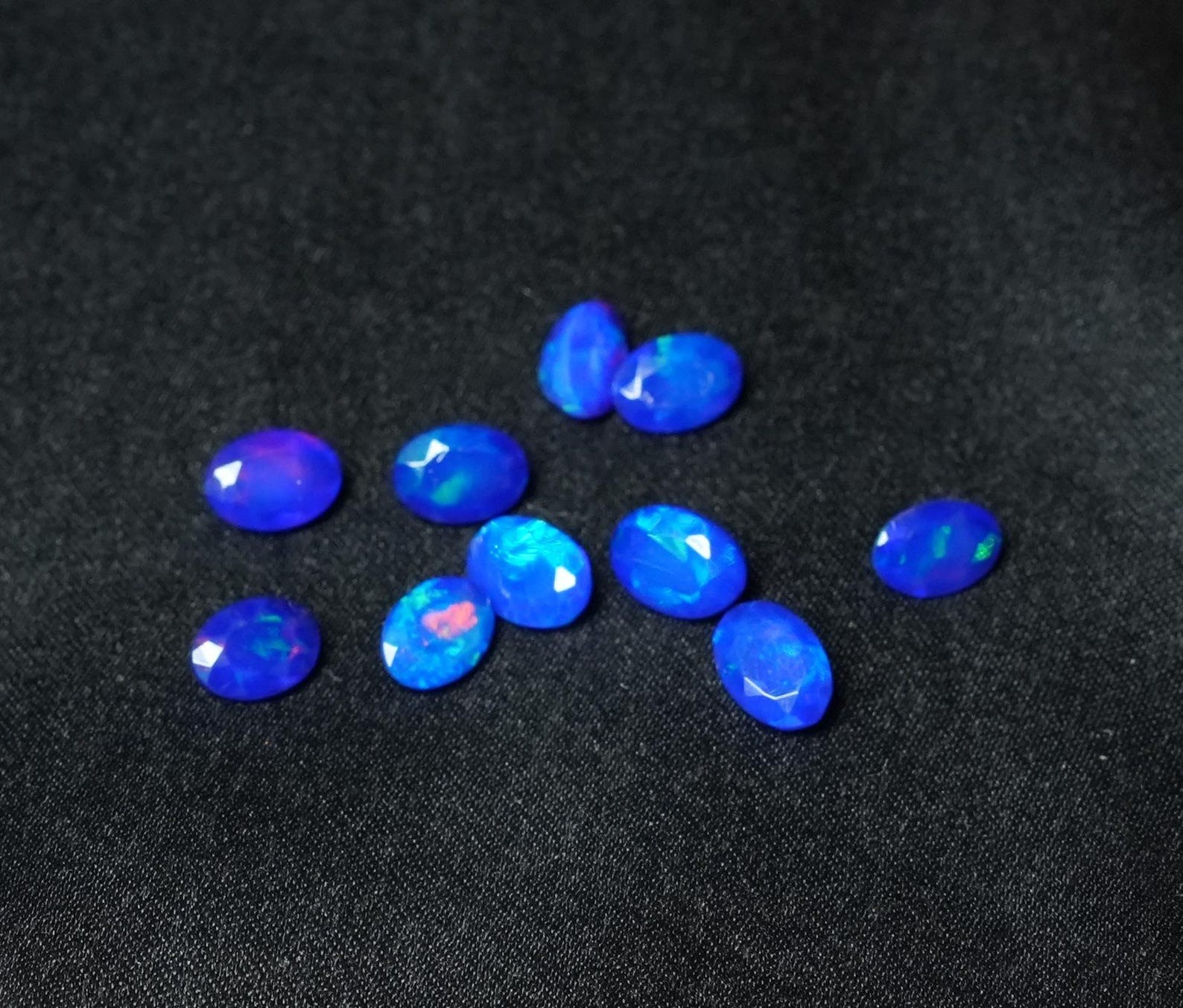 Natural Blue Ethopian Opal Oval Faceted Cut 3x5mm To 8x10mm Loose Gemstone