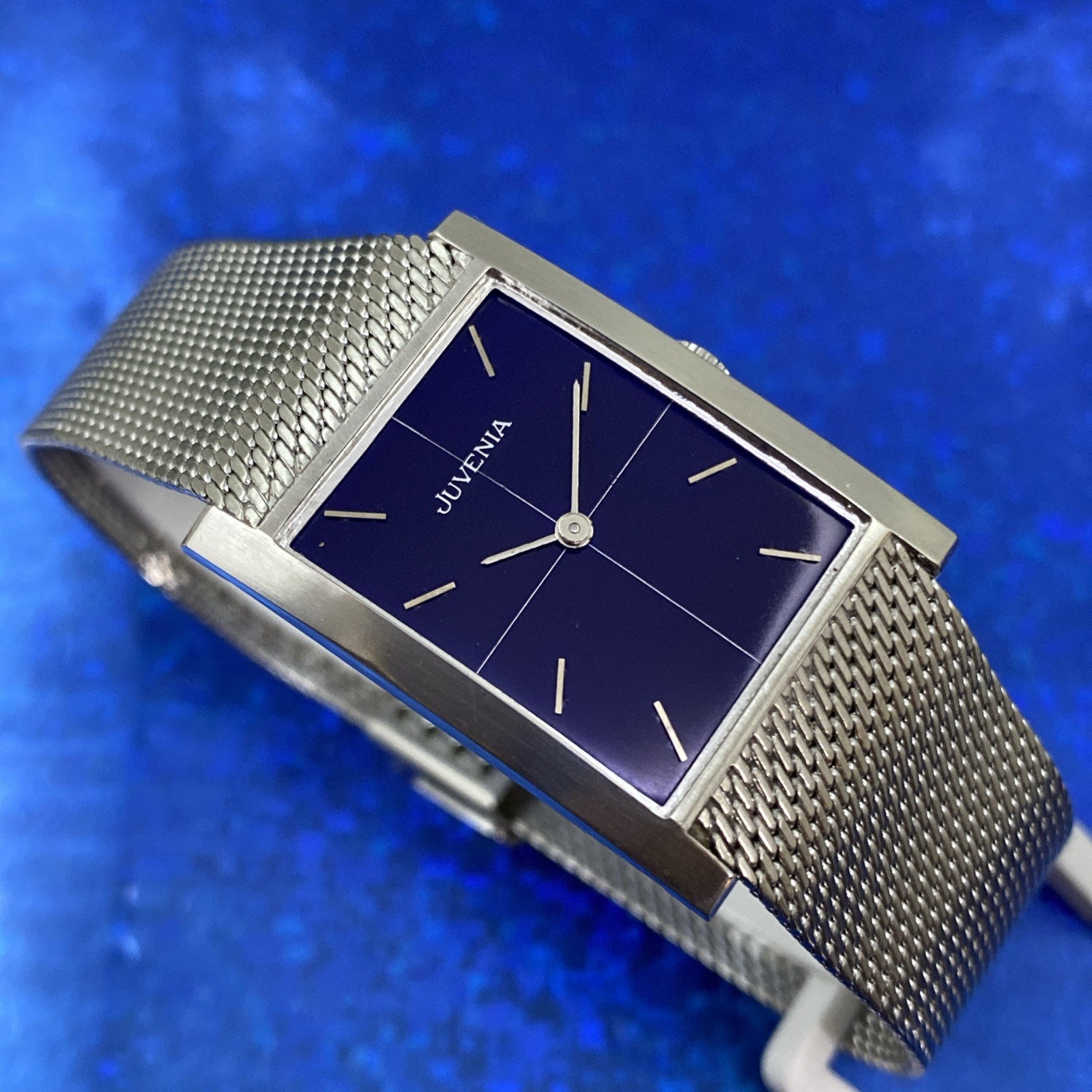 Exquisite Vintage 1960’s Swiss Made JUVENIA Stunning Dial Serviced & WARRANTY