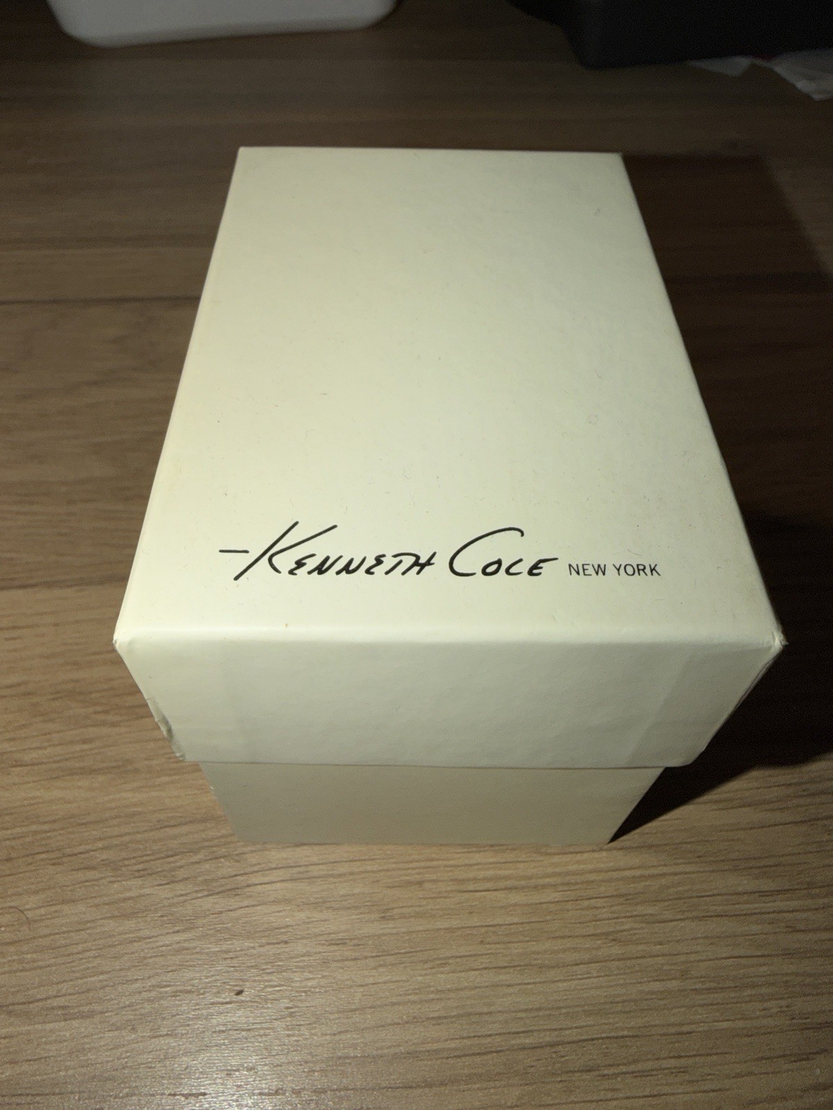 Kenneth Cole Watch New With Tags (Needs Battery) Black Chain Link Watch