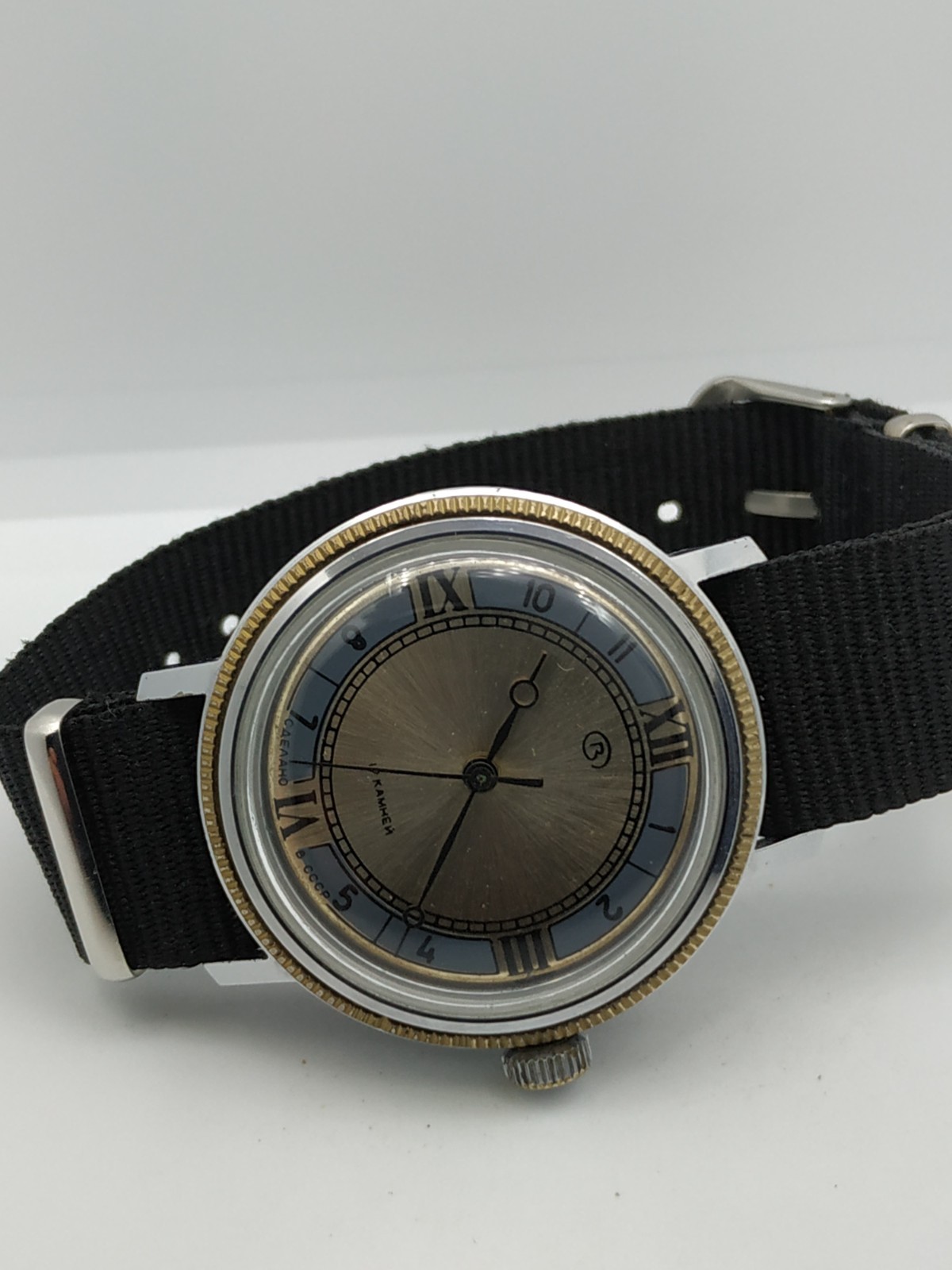 Men’s Classic Retro Watch Vostok Wostok Vintage USSR Mechanical Made in Soviet ☭