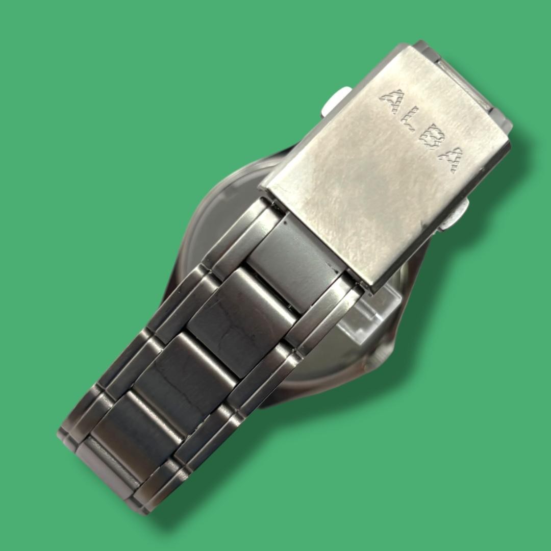 Excellent condition, fully functional Seiko Alba men’s watch, titanium, day-