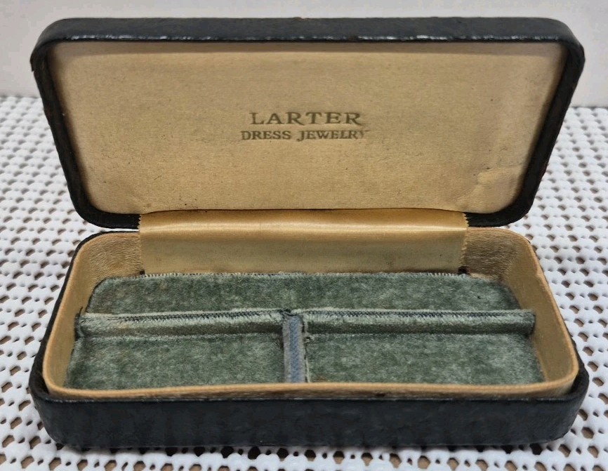 Vintage LARTER Dress Jewelry Box *BOX ONLY*