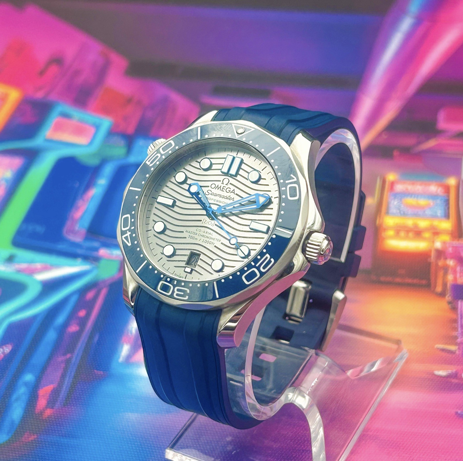 OMEGA Seamaster Diver 300M 210.32.42.20.06.001 “Blue Dial Grey Wave”